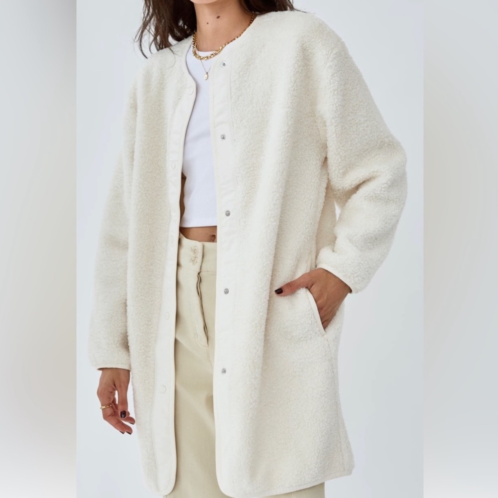 Aritzia Wilfred Free Sherpa Long Liner Jacket - Light Birch
